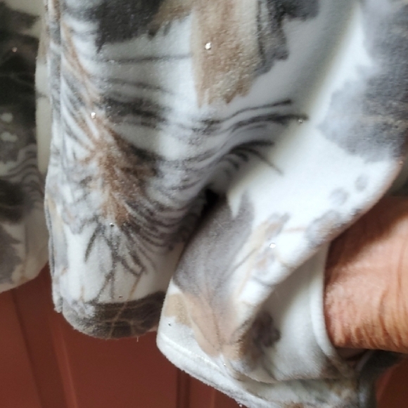 Alfred Dunner Cream and Gray Teddy Fleece Full Zip Jacket Medium. - Picture 8 of 10